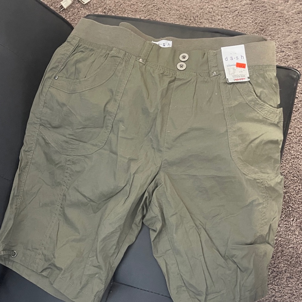 Ash Men's Olive Cargo Shorts